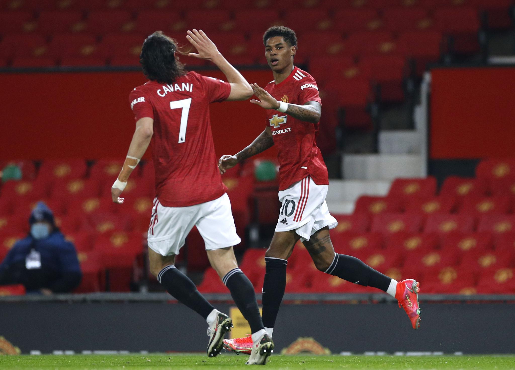 中场人员及 中场人员及